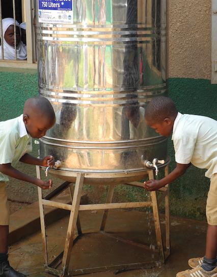 Clean Drinking Water for Schools and Households Project overview Country: Location: Uganda Across the country Awards: Socio-economic benefit: Fewer diseases > more