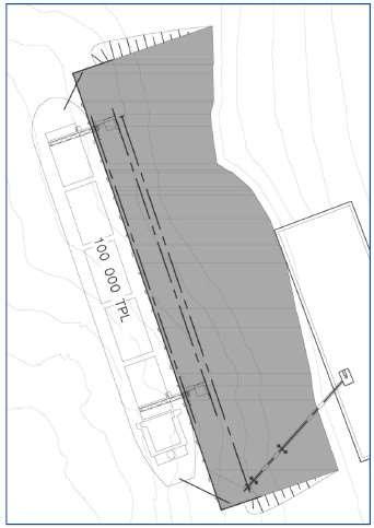 Figure 7 Example of a combined wall wharf (view in section A, top view B) A B Source: WSP/GCNN,