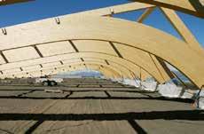 The production consists of straight beams in standard sizes, specially designed glulam structures for