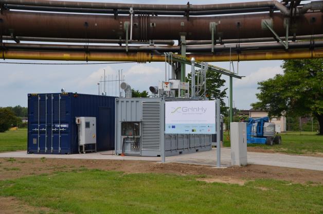 hydrogen output SOEC efficiency of >80 %LHV Installed at an industrial steel plant Meeting
