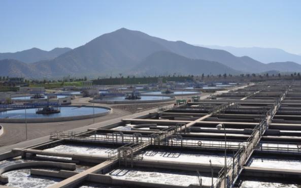 Wastewater Case Study: La Farfana WWTP Santiago, Chile La Farfana WWTP treats more than 60 percent of the wastewater in Santiago Biogas from biosolid digesters upgraded to town gas quality Treated