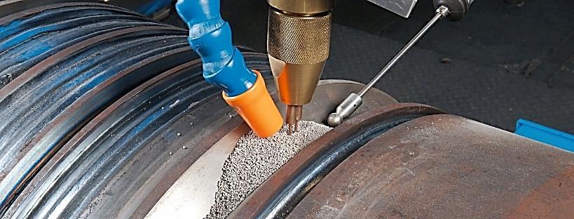 The process is used without pressure and with filter metal from the electrode and sometimes from a supplemental source (welding rod, flux, or metal granules).