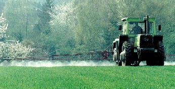 Formulation - Major challenges Water is the most common carrier for the distribution of agrochemicals Problem: Most active ingredients are not easily soluble in water Solution: Formulation technology
