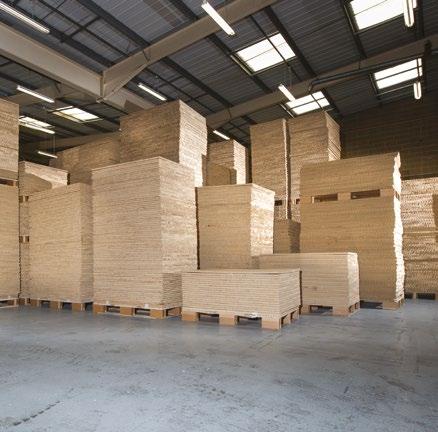 THE PALLITE RANGE LIGHTWEIGHT PAPER PALLETS, PALLET BOXES AND COMPONENTS DESIGNED TO REDUCE THE TOTAL COST OF DELIVERY.