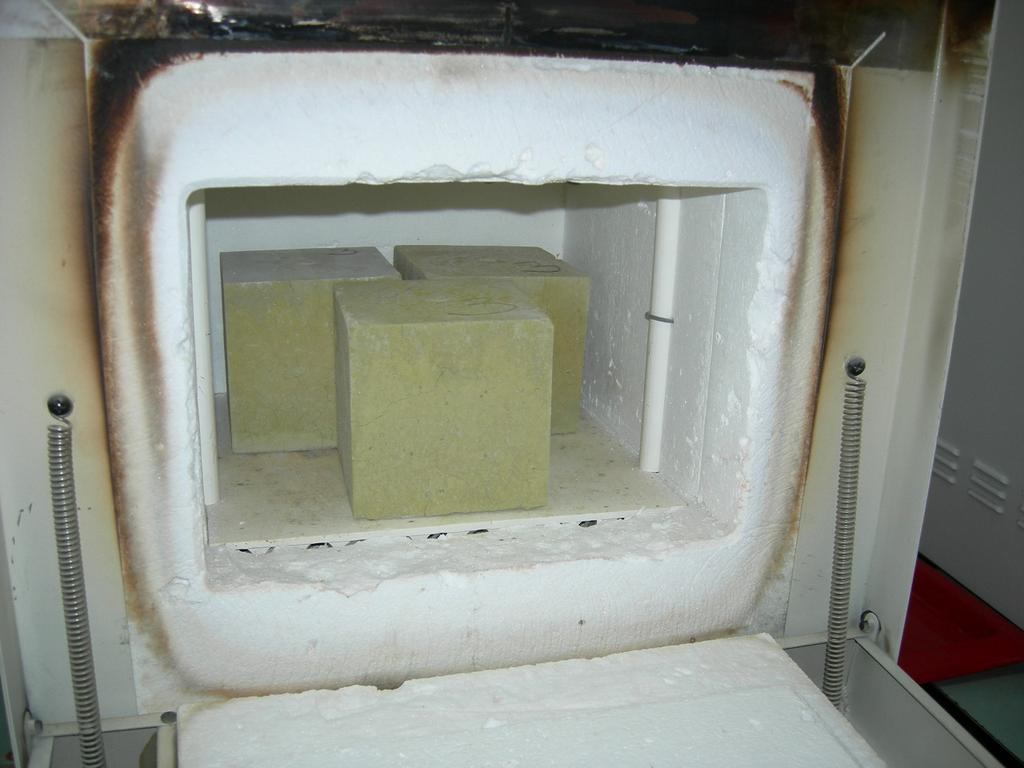 334 Waste Management and the Environment IV Figure 1: Concrete cubes in the muffle furnace. t [ 0 C] 700 600 500 400 300 200 100 0 0 50 100 150 200 250 time [min] temp. 600 0 C temp. 400 0 C temp.