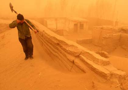 CHINA: ENVIRONMENTAL CHALLENGES PLEASE