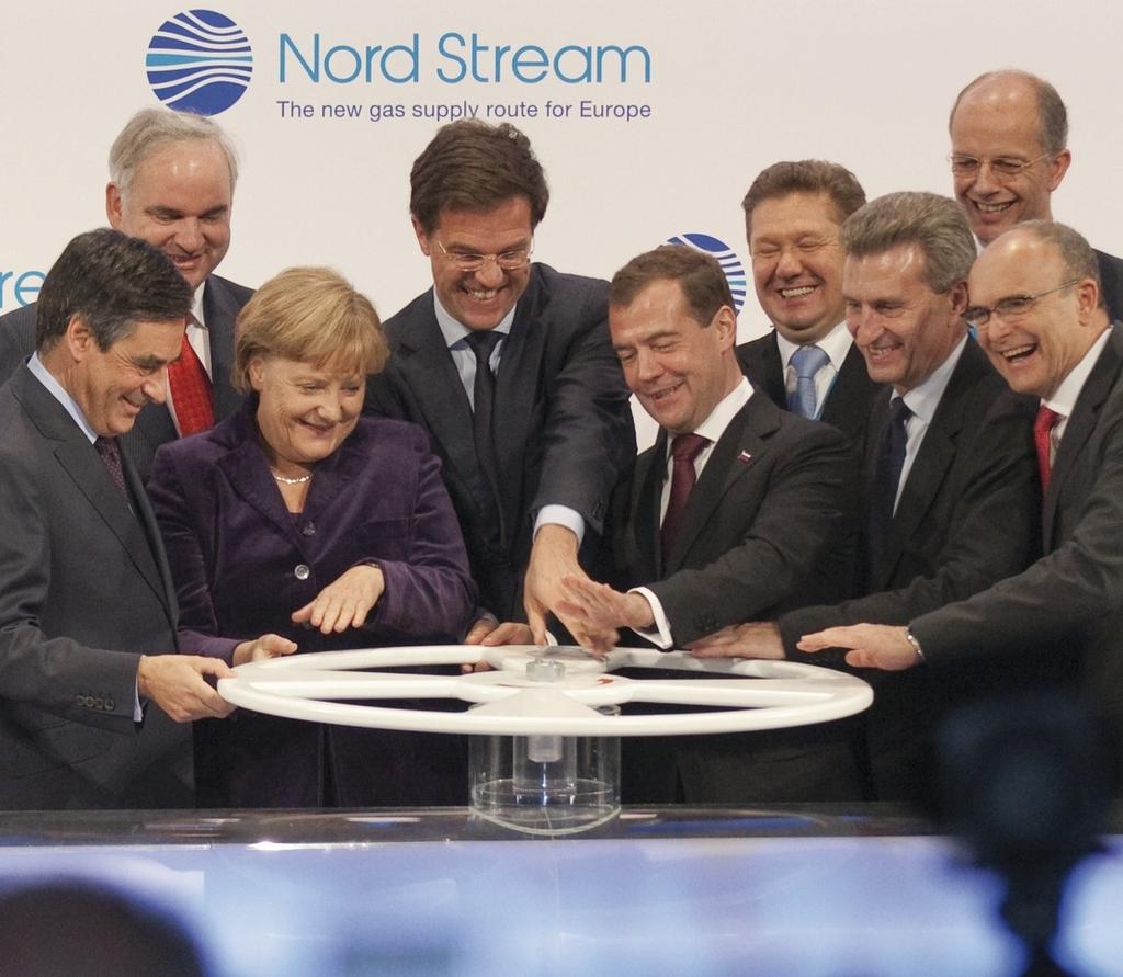 A Project by the Book: Nord Stream Realised on Time and Within Budget > Nord Stream transports natural gas from Russia to the European Union since November 2011 > Line 1 finished on time and within