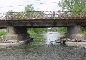 5: Green Street Bridge (before Mitigation) and