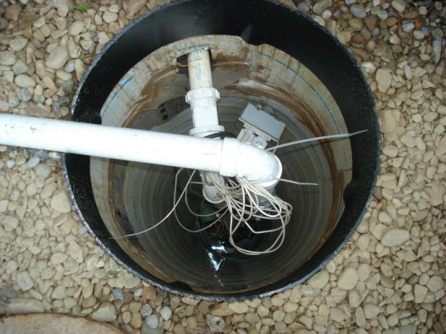 In most applications the City recommends a back-up sump pump to protect against power failure, primary pump failure, or to prevent the primary pump from being overwhelmed by a heavy storm.