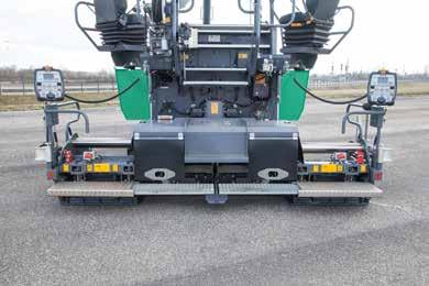 A Place for Everything and Everything in its Place The operator s stand, with its streamlined design, is well organized, offering the paver