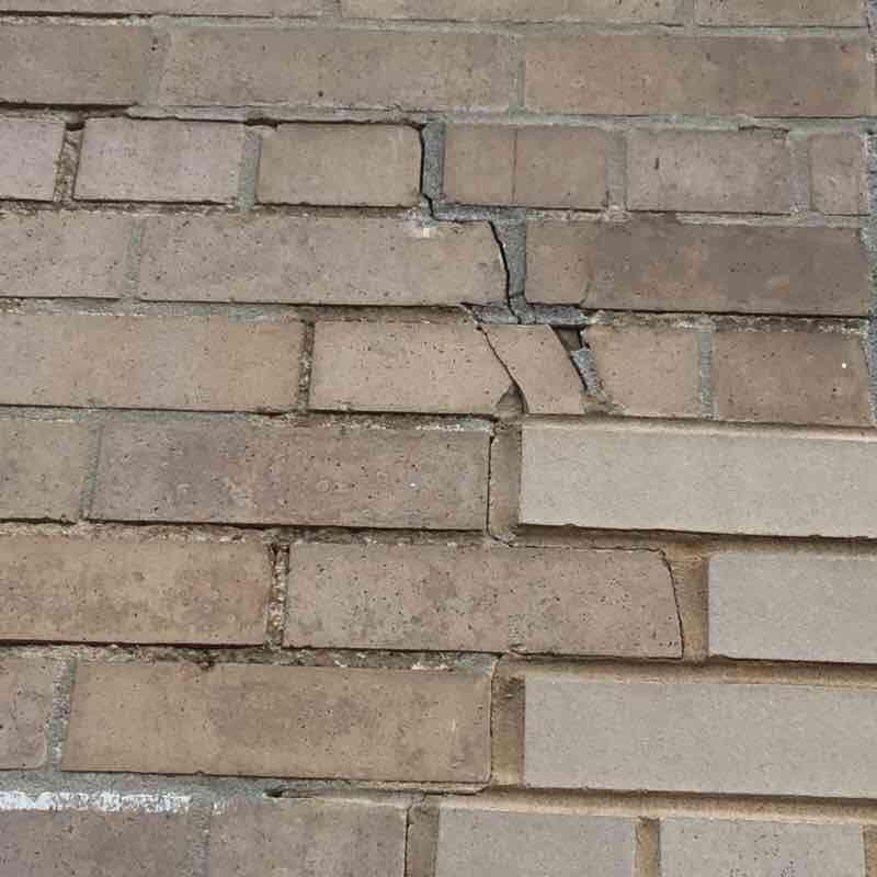 Building Assessment Survey 2017-2018 Architectural Inspection EXTERIOR EXTERIOR WALLS Photo1 EXTERIOR SOFFITS