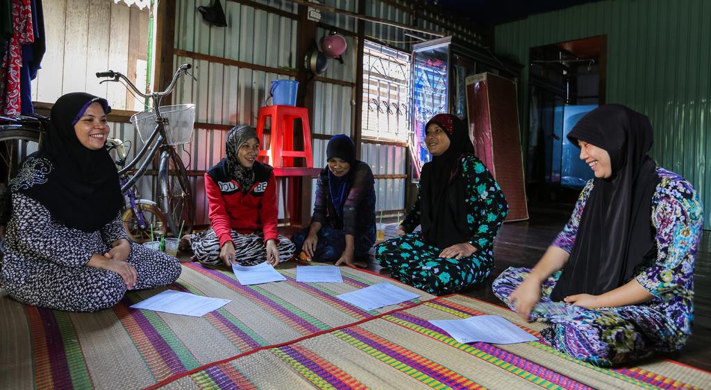 Promising Practices The evaluation identified examples of good practice from CARE programs in Vietnam which could be built upon to inform the development of future Women s Economic Empowerment