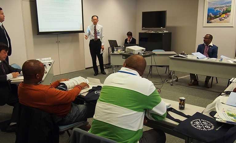 Training Program in Yokohama, Japan Capacity development for SWM policy making and