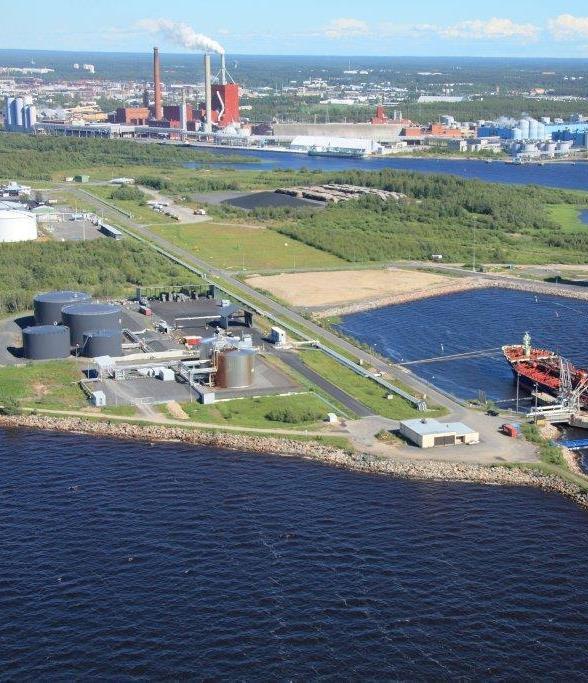 Terminal overview -Oulu Storage capacity 21.000 cbm Shore tanks 2.000 8.