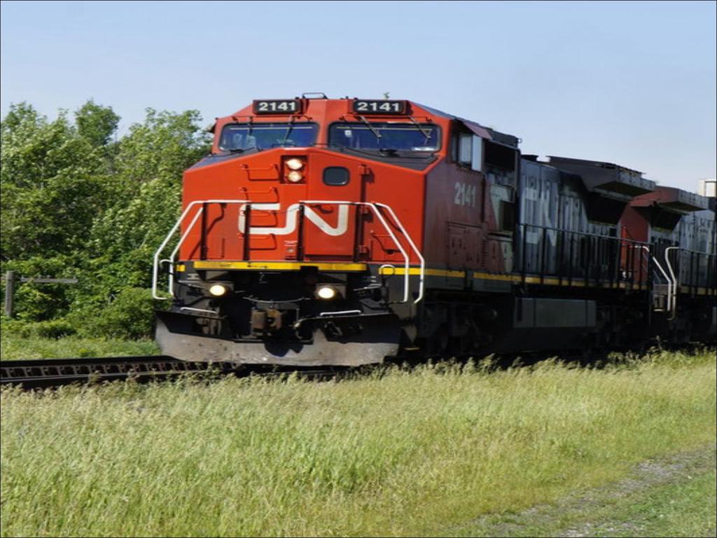 CN Intermodal and Ontario (Cont d) CN Domestic Intermodal ships 317,000 units originating in or destined to Ontario annually, representing 56% of total domestic intermodal