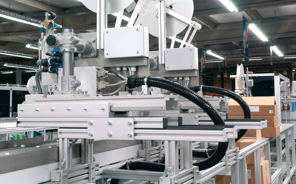 Application: transportation and handling using BLOCAN frames Use the system to gain savings Combine, assemble, modify Highest levels of variability, without requiring machining Reliable thanks to