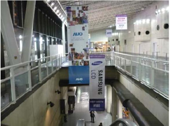 14 Advertising on Pillar Signboards Advertising space is availlale on Guidance signboards at the first floor concourse in a style shown below.