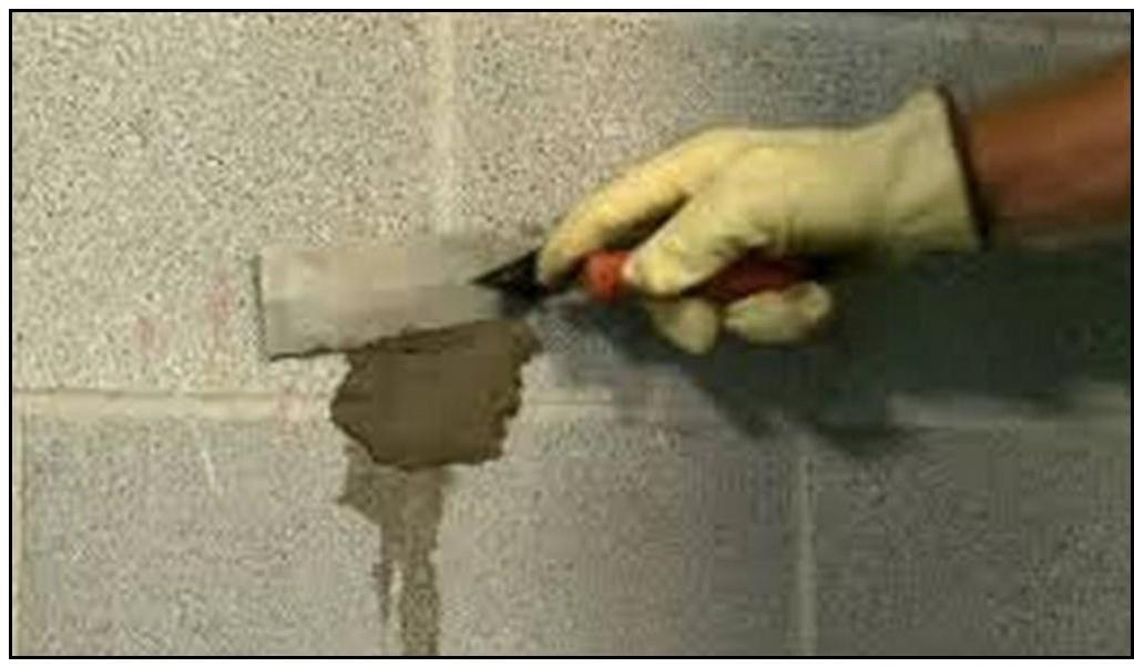 Water Plug A water plug is a cement patch that has additives to decrease the amount of setting time, and prevent the mix from