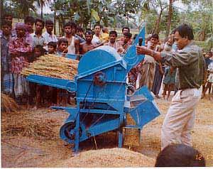 The machineries those have been popularised Manual seeder Dryland weeder Rice-wheat