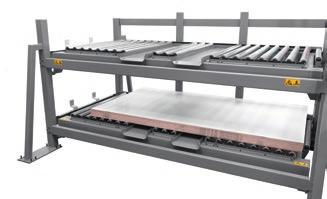 Thanks to the reduced footprint, which utilises height, the double-level infeed conveyor enables the