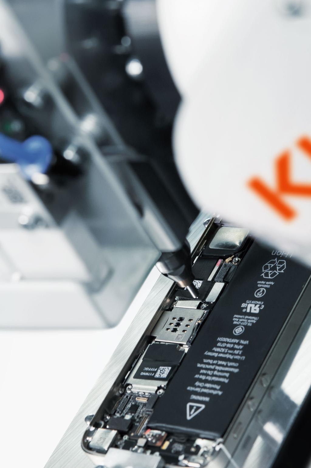 Innovative technology setting the pace Faster and more efficient with KUKA Extreme speed and efficiency Intelligent displays, high-performance semiconductors, wireless communication the rapid