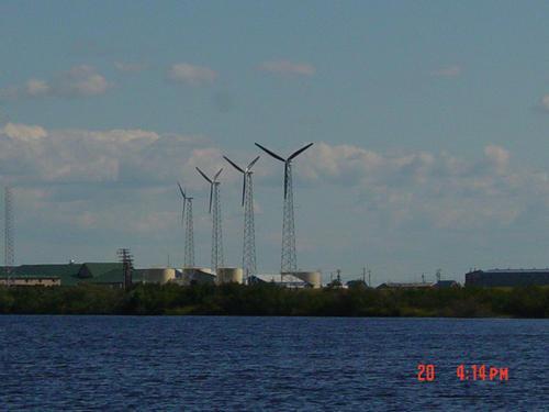 Selawik, Alaska 4 x 50 kw Wind Turbines Turbine Manufacturer:
