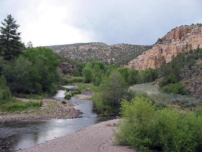 Conclusions: Climate Change & the Upper Gila River 1) Big projected temperature change (continuation of observed trend) 2)