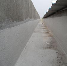 A G U A B A S E APPLICATION INSTRUCTIONS 1. Power wash entire roof surface that s to receive waterproofing, removing any grease, oils, loose material, scale, dust and dirt. 2.