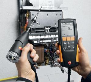 Ambient CO measurement With this safety measurement, you determine whether flue gas spillage is spreading in the vicinity of the heating system.
