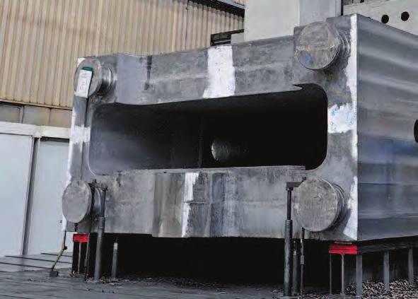 After casting, cooling and fettling, the cast components are transported on special heavy-weight transporters across the company s premises to the machine factory.