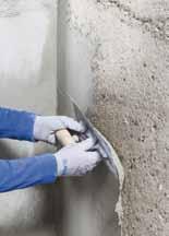 Application of Planitop Smooth & Repair R4 with a finishing trowel Floating the surface of Planitop Smooth & Repair R4 High dimensional stability to reduce the risk of cracking and crazing during