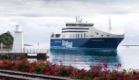SeaRoad - LNG fuelled RoRo for Australia - GT 25,200 Trade Melbourne, Devonport (Tasmania) Length over all 181.