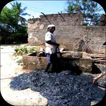 2.2 Sanitation situation Cont Unhygienic Pit Emptying Services Risks: Land slide, Latrine