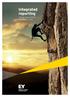 Integrated reporting. Tips for organizations on elevating value EY Integrated Report summary brochure_v.15.indd 1